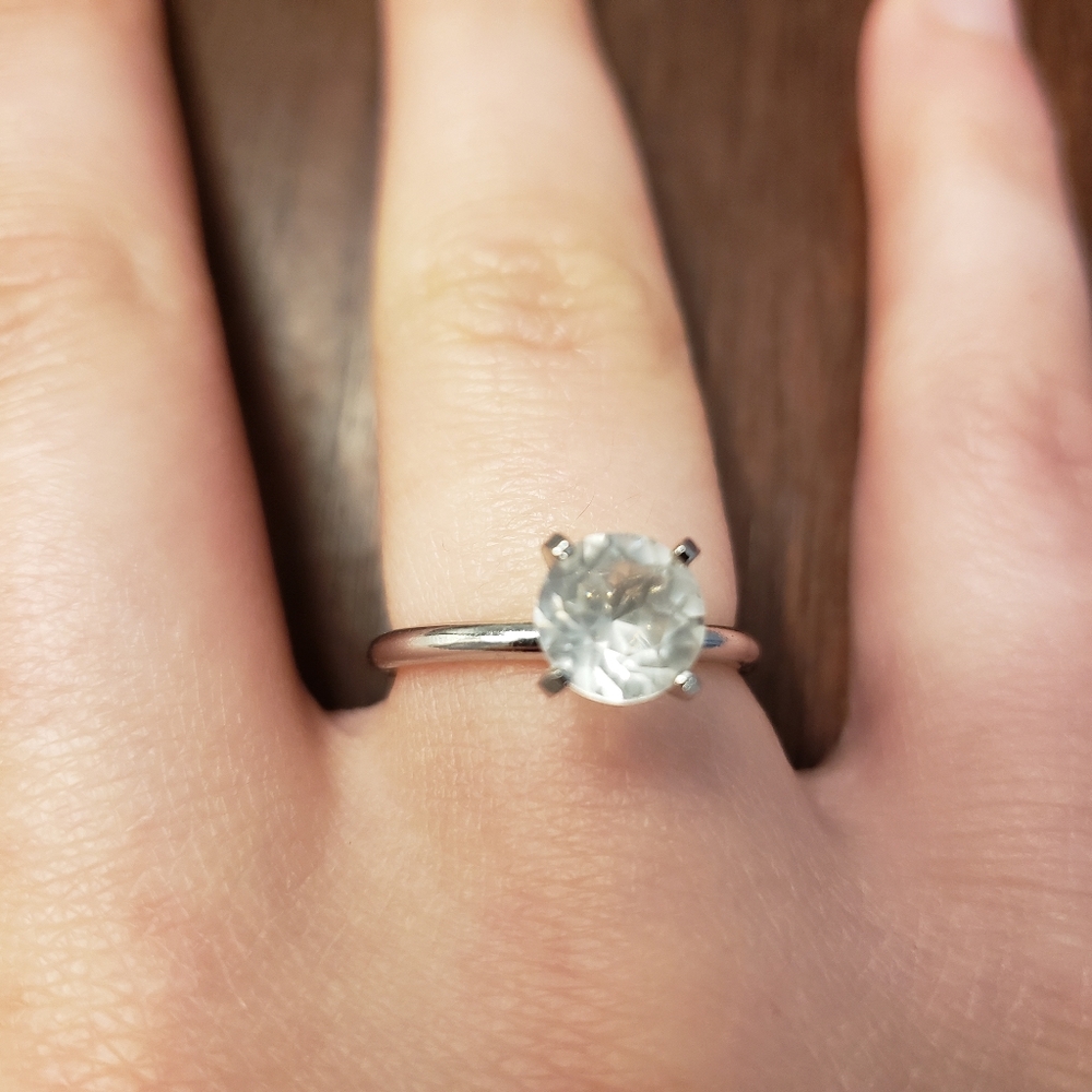 Uncas Cubic Zirconia ring size 7